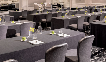Dining for indian food catering